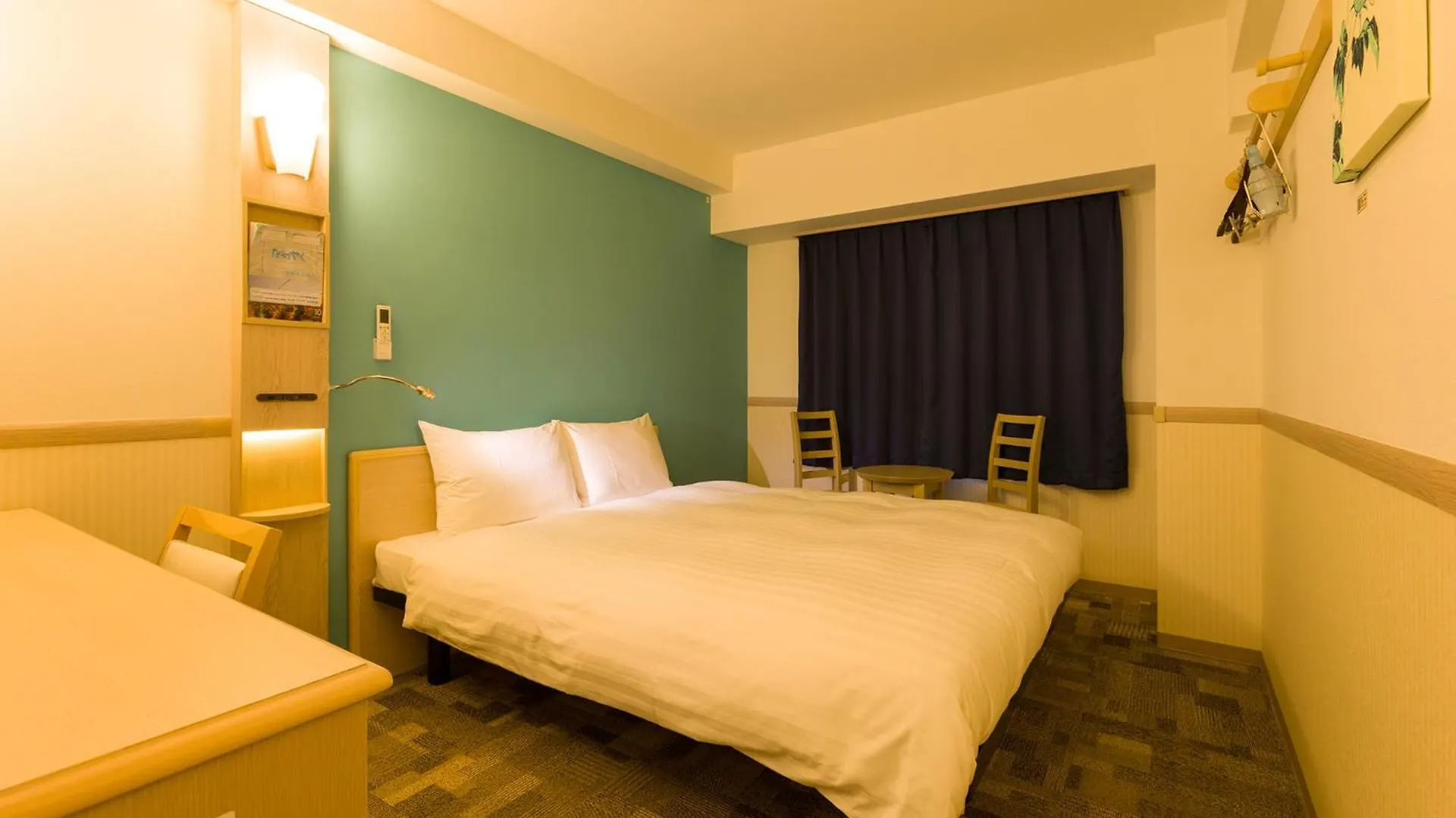 Toyoko Inn Ebina Eki Higashi Guchi Hotel